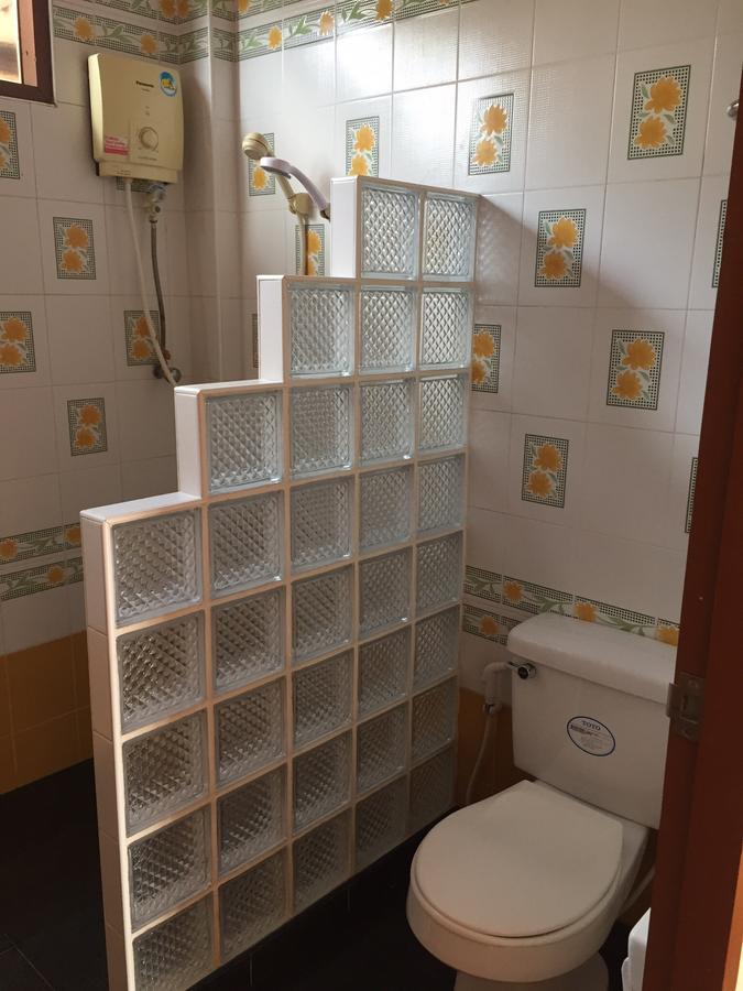 Poon Suk Hotel Kabin Buri Екстериор снимка